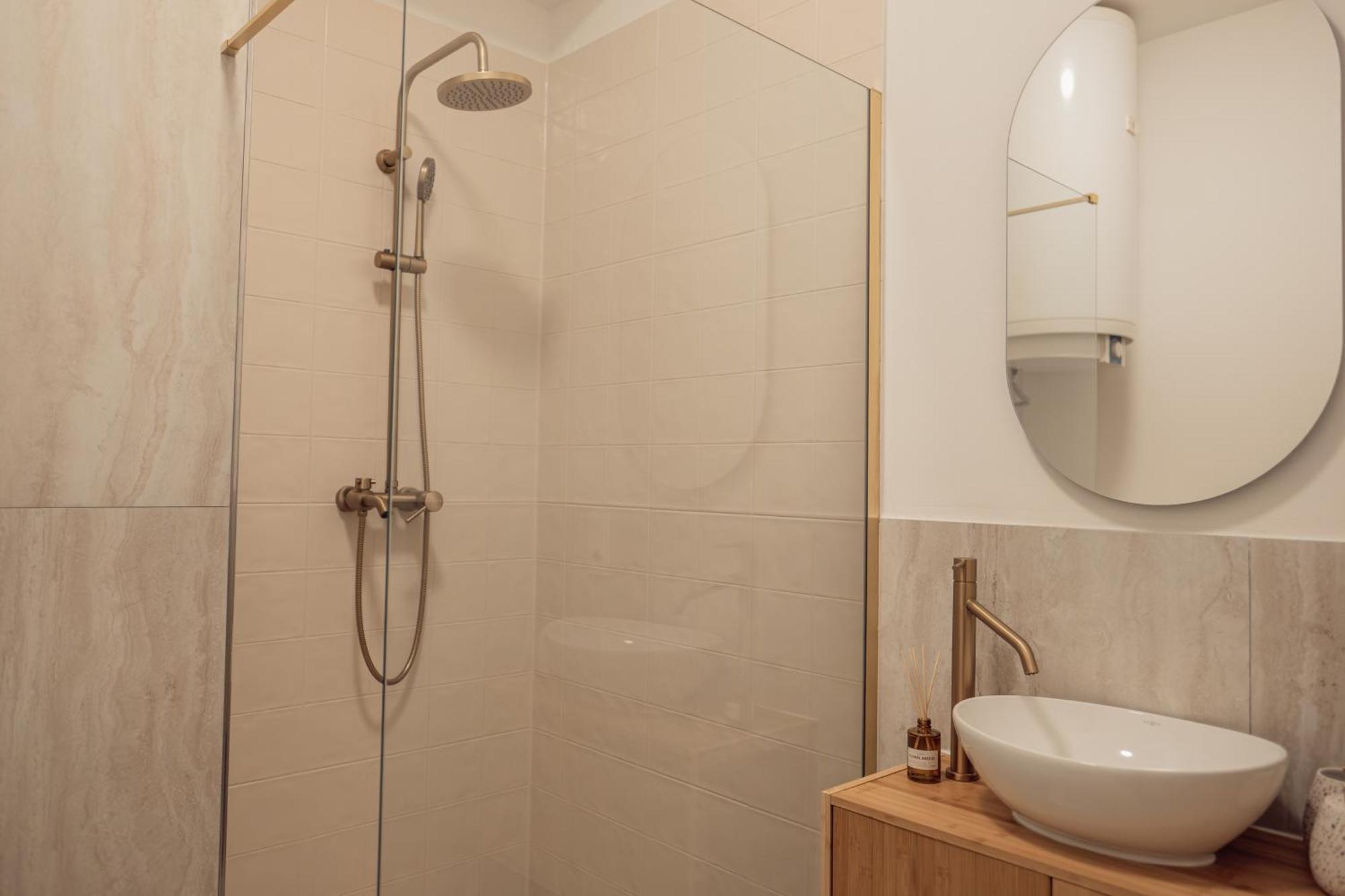 Apartment Ollies A Saunia S Voucherem Na Snidani Az Pro 6 Osob *